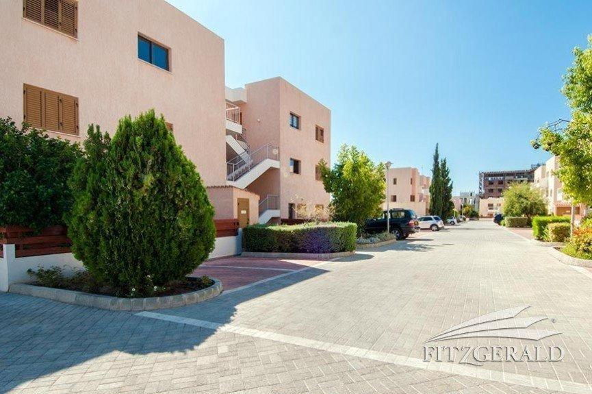 1 bedroom garden flat, sleeps 4 Paphos Exterior foto