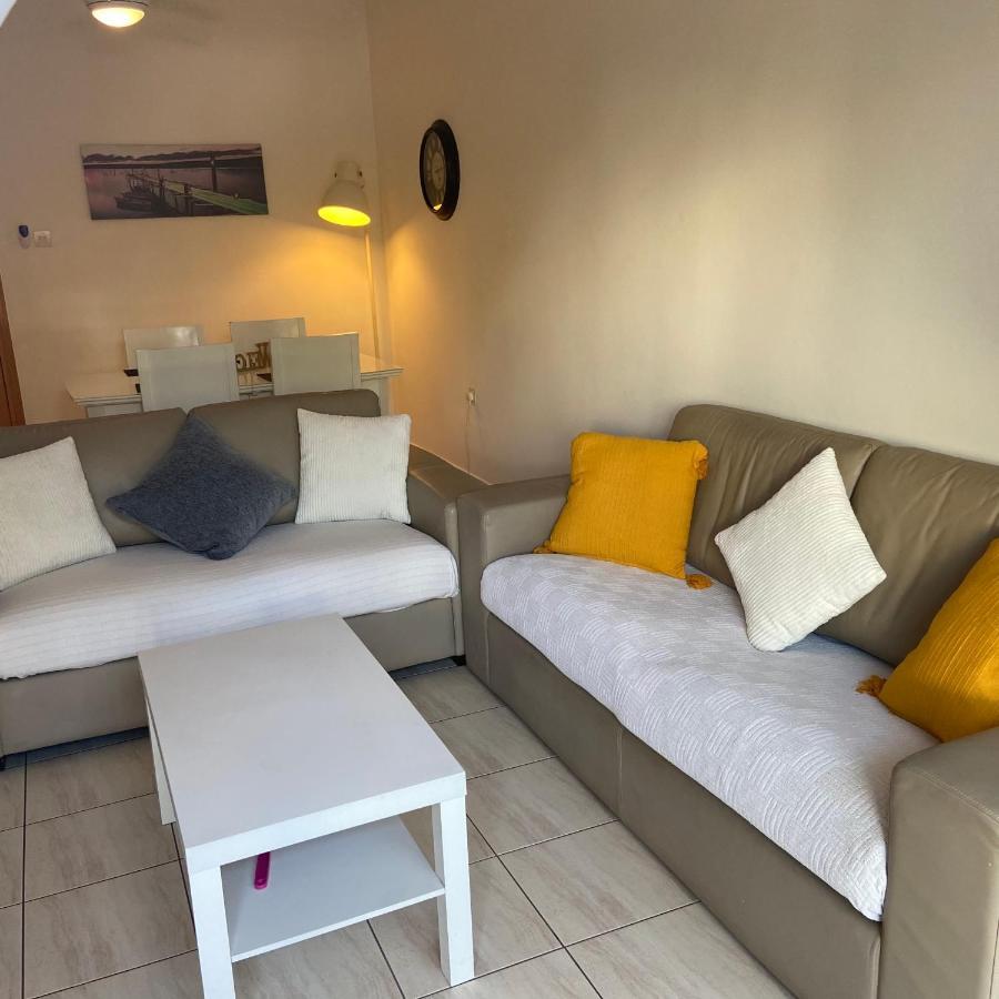 1 bedroom garden flat, sleeps 4 Paphos Exterior foto